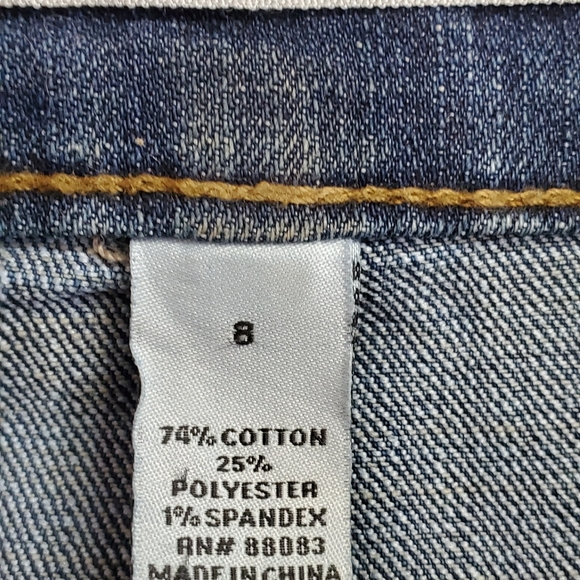 Refuge Size 8 Jeans - Picture 3 of 3